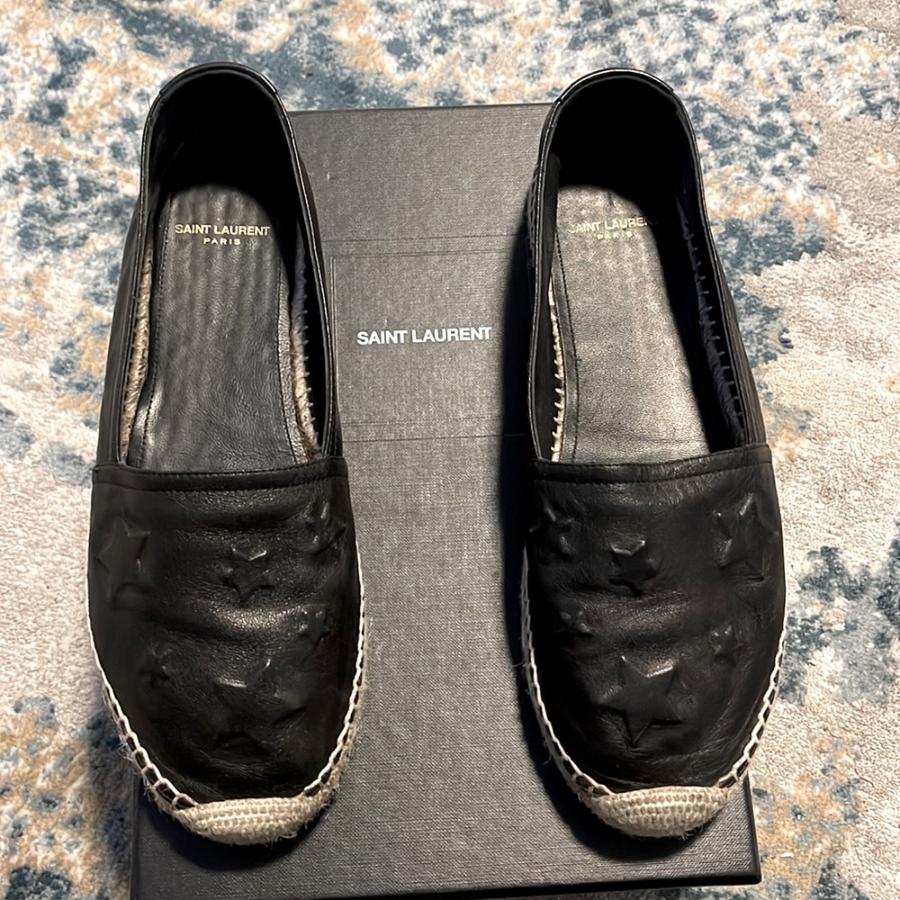 Worn 3 times ,still in the best condition
